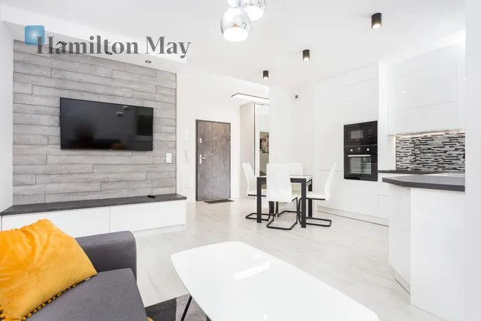 City: Kraków Street: Barska Region: Dębniki Subregion: Osiedle Podwawelskie Distance to centre: 1.81 km Level: 2 Price: 3100 PLN Bedrooms: 1 - slider
