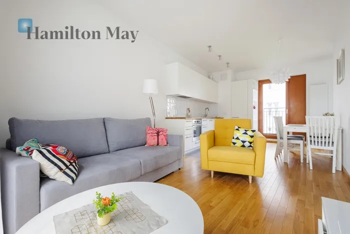 Street: Krochmalna Region: Wola Subregion: Mirów Distance to centre: 1.92 km Level: 1 Price: 5500 PLN Bedrooms: 1 Bathrooms: 1 Size: 56.97m2 Price/m2: 97 PLN - slider