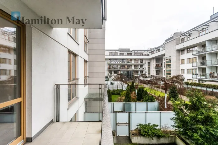 City: Warszawa Street: Ludwika Narbutta Region: Mokotów Subregion: Stary Mokotów Distance to centre: 3.03 km Level: 2 Price: 6700 PLN Bedrooms: 2 Bathrooms: 2 Size: 107m2 Price/m2: 63 PLN - slider