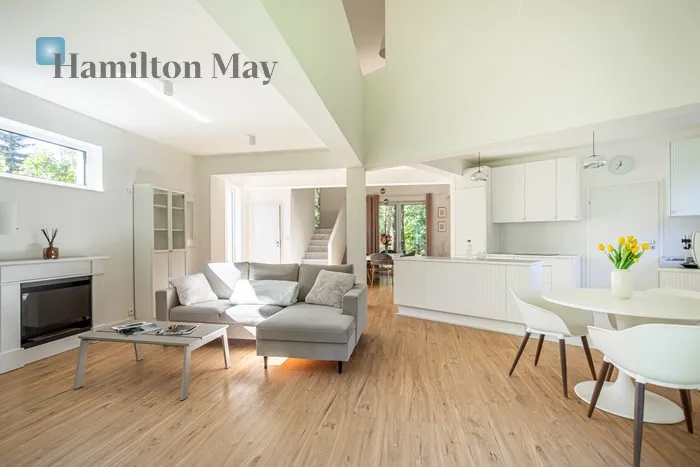 City: Czarnów Street: Wypoczynkowa Region: Czarnów Price: 9500 PLN Bedrooms: 2 Bathrooms: 2 Plot size: 1556m2 Price/m2: 70 PLN - slider