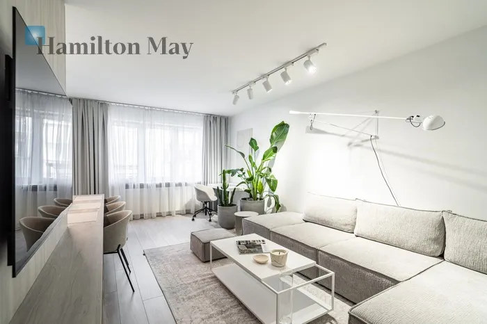City: Kraków Street: Lucjana Rydla Region: Bronowice Subregion: Bronowice Małe Price: 960000 PLN Bedrooms: 1 Bathrooms: 1 - slider