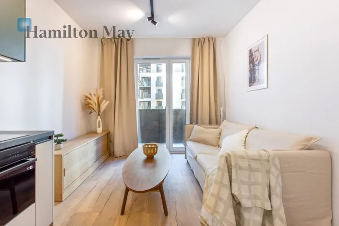 City: Wrocław Street: Braniborska Region: Stare Miasto Distance to centre: 1.62 km Level: 10 Price: 3000 PLN Bedrooms: 1 Bathrooms: 1 Size: 39.6m2 - slider