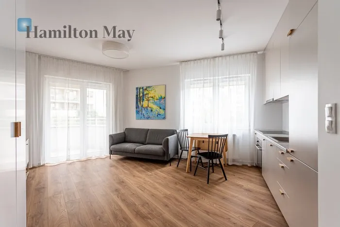City: Warszawa Street: Bokserska Region: Mokotów Subregion: Służewiec Distance to centre: 6.56 km Level: 8 Price: 815000 PLN Bedrooms: 1 Bathrooms: 0 Size: 35.65m2 - slider