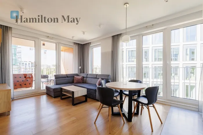 City: Warszawa Street: Chrystiana Piotra Aignera Region: Mokotów Subregion: Sielce Distance to centre: 4.65 km Level: 3 Price: 5500 PLN Bedrooms: 2 Bathrooms: 1 Size: 65m2 Price/m2: 85 PLN - slider