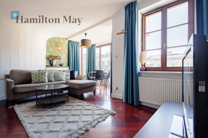 Street: Bednarska Region: Śródmieście Subregion: Powiśle Distance to centre: 1.66 km Level: 4 Price: 7500 PLN Bedrooms: 2 Bathrooms: 1 Size: 74m2 Price/m2: 101 PLN - slider