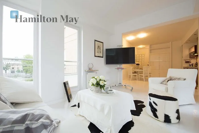 City: Warszawa Street: Grochowska Region: Praga-Południe Subregion: Kamionek Distance to centre: 3.53 km Level: 1 Price: 4600 PLN Bedrooms: 1 Bathrooms: 1 Size: 55m2 Price/m2: 84 PLN - slider