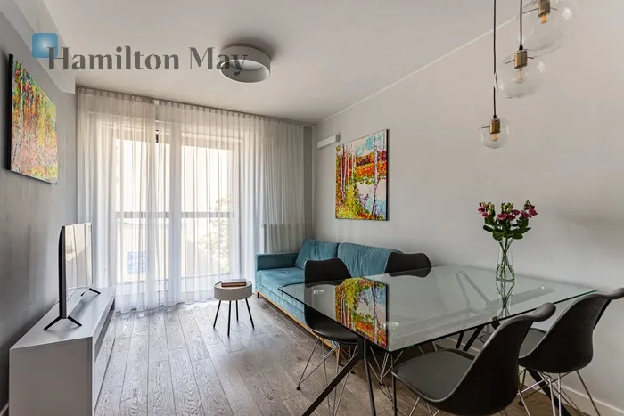 City: Warszawa Street: Szwedzka Region: Praga-Północ Subregion: Nowa Praga Distance to centre: 4.2 km Level: 3 Price: 908385 PLN Bedrooms: 1 Bathrooms: 1 Size: 44m2 - slider