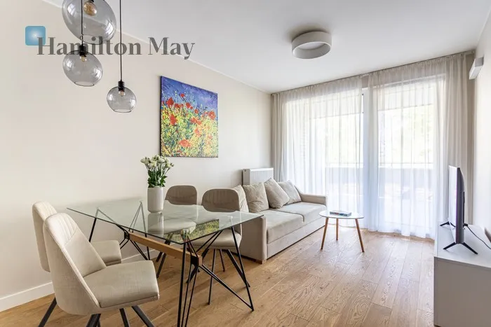 City: Warszawa Street: Szwedzka Region: Praga-Północ Subregion: Nowa Praga Distance to centre: 4.2 km Level: 1 Price: 1467587 PLN Bedrooms: 2 Bathrooms: 1 Size: 72.52m2 - slider