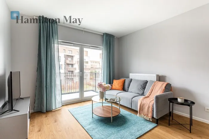 City: Warszawa Street: Wandy Landowskiej Region: Bemowo Subregion: Chrzanów Distance to centre: 7.99 km Level: 2 Price: 3500 PLN Bedrooms: 1 - slider