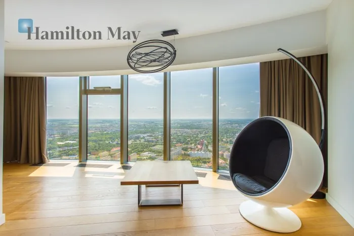 Distance to centre: 1.9 km Level: 45 Price: 5487000 PLN Bedrooms: 2 Bathrooms: 3 Size: 177.4m2 Price/m2: 30930 PLN - slider