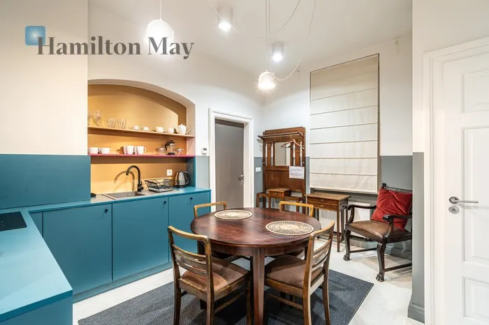 Level: 2 Price: 2160000 PLN Bedrooms: 3 Bathrooms: 2 Size: 90m2 - slider