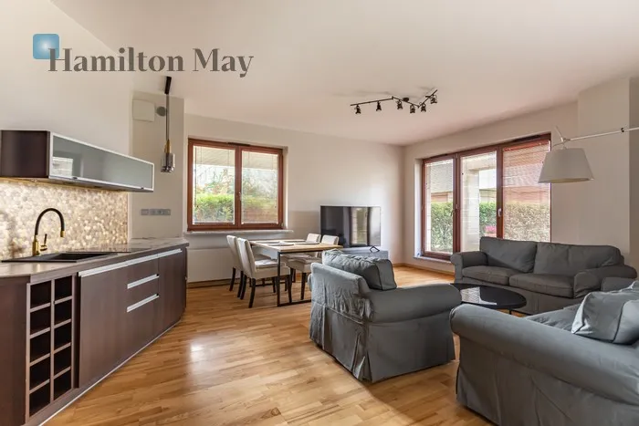 City: Warszawa Street: Łagodna Region: Mokotów Subregion: Wyględów Distance to centre: 4.27 km Price: 6500 PLN Bedrooms: 2 Bathrooms: 1 Size: 75m2 Price/m2: 87 PLN - slider