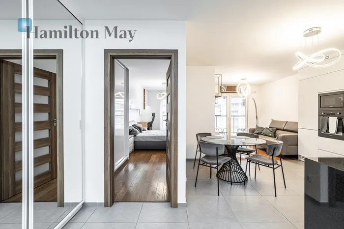 City: Kraków Street: Zabłocie Region: Podgórze Subregion: Zabłocie Distance to centre: 2.08 km Level: 4 Price: 4700 PLN Bedrooms: 2 Bathrooms: 1 Size: 65.19m2 - slider