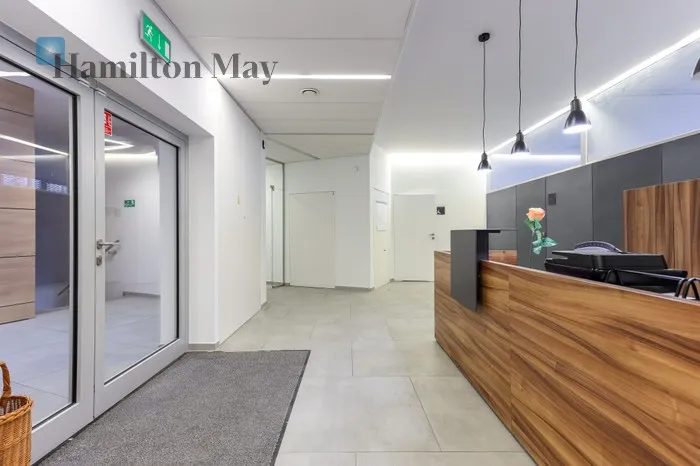 City: Wrocław Street: Wałbrzyska Region: Krzyki Subregion: Klecina Distance to centre: 6.24 km Level: 3 Price: 45510 PLN Bedrooms: null Bathrooms: null Plot size: nullm2 Layout: null - slider