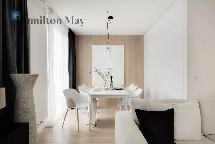 City: Kraków Street: Bagrowa Region: Podgórze Subregion: Zabłocie Distance to centre: 5.2 km Level: 4 Price: 2469000 PLN Bedrooms: 2 Bathrooms: 2 Size: 104m2 - slider