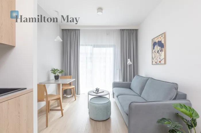 Region: Mokotów Subregion: Służewiec Distance to centre: 5.14 km Level: 3 Price: 3700 PLN Bedrooms: 1 Bathrooms: 1 Size: 27m2 - slider