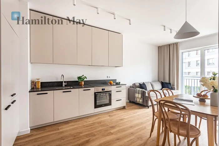 Street: Wschodu Słońca Region: Włochy Subregion: Raków Distance to centre: 5.78 km Level: 4 Price: 775000 PLN Bedrooms: 1 Bathrooms: 1 Size: 37.97m2 Price/m2: 20411 PLN - slider