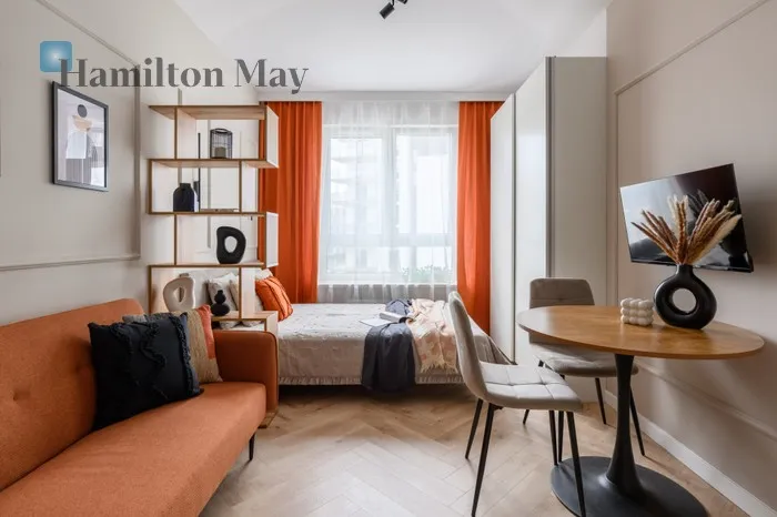 City: Warszawa Street: Jutrzenki Region: Włochy Subregion: Salomea Distance to centre: 6.89 km Level: 2 Price: 2400 PLN Bedrooms: 1 Bathrooms: 1 Size: 20m2 Price/m2: 120 PLN - slider