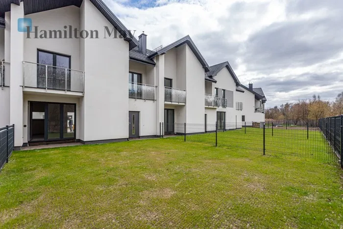 City: Warszawa Street: Międzyosiedlowa Region: Wawer Subregion: Międzylesie Price: 1466520 PLN Bedrooms: 3 Bathrooms: 2 Plot size: 290m2 Price/m2: 10934 PLN - slider