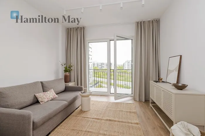 City: Warszawa Street: Wschodu Słońca Region: Włochy Subregion: Raków Distance to centre: 5.73 km Level: 6 Price: 741180 PLN Bedrooms: 1 Bathrooms: 1 Size: 33.03m2 - slider