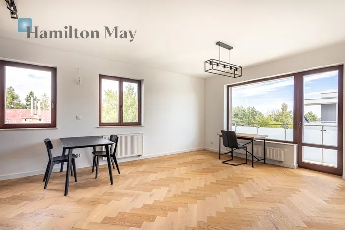 City: Józefosław Street: Wilanowska Region: Józefosław Distance to centre: 14.64 km Level: 2 Price: 795000 PLN Bedrooms: 1 Bathrooms: 1 Size: 48.18m2 Price/m2: 16501 PLN - slider