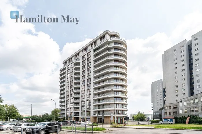 Distance to centre: 3.18 km Level: 5 Price: 1050000 PLN Bedrooms: 1 Bathrooms: 1 Size: 61.87m2 - slider