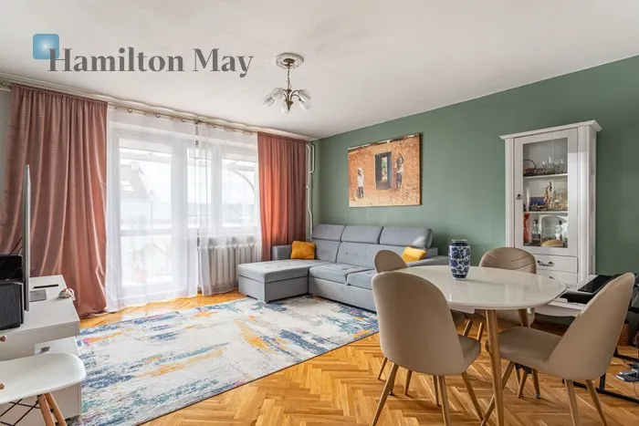City: Warszawa Street: Braci Wagów Region: Ursynów Subregion: Natolin Distance to centre: 10.48 km Level: 4 Price: 3000 PLN Bedrooms: 2 Bathrooms: 1 Size: 63.3m2 Price/m2: 47 PLN - slider