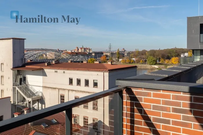 City: Kraków Street: Zabłocie Region: Podgórze Subregion: Zabłocie Distance to centre: 2.13 km Level: 6 Price: 3150000 PLN Bedrooms: 3 Bathrooms: 2 Size: 107.45m2 - slider