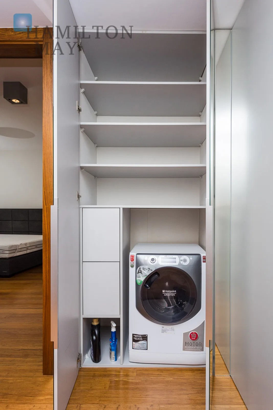 A luxurious apartment in one of the most beautiful places in Krakow - slider