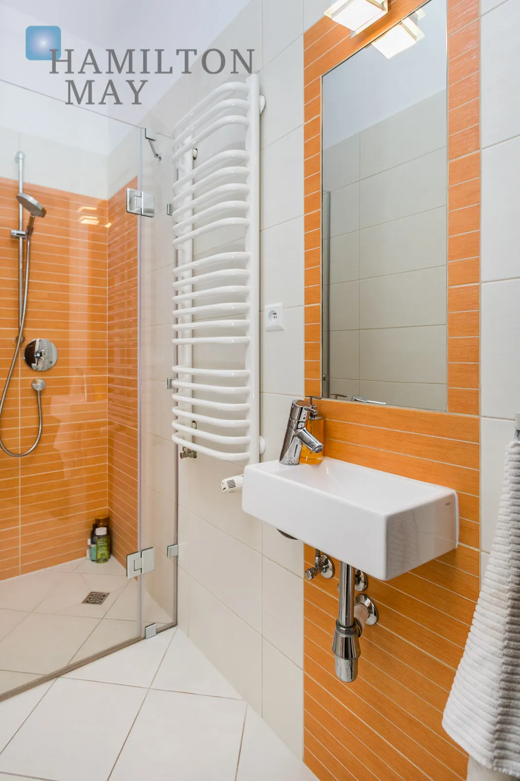 Сучасний будинок у престижній забудові Parkowe Wzgórze - slider