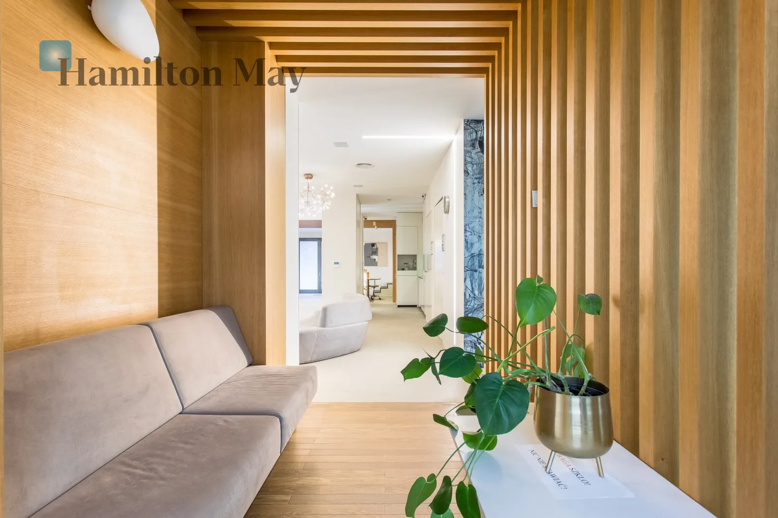 Luksusowy lokal usługowy w centrum Wrocławia - slider