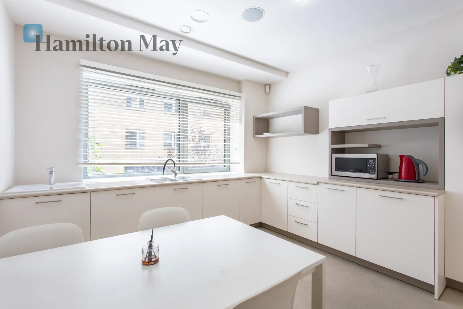 Luksusowy lokal usługowy w centrum Wrocławia - slider