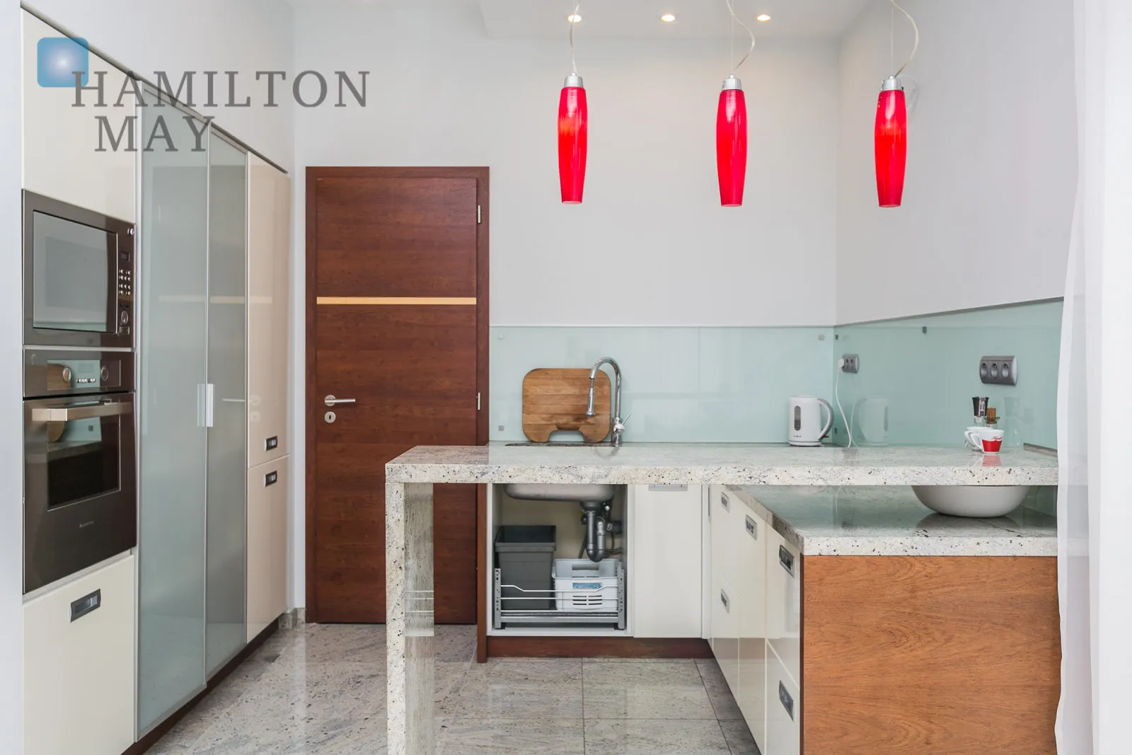 Сучасний будинок у престижній забудові Parkowe Wzgórze - slider