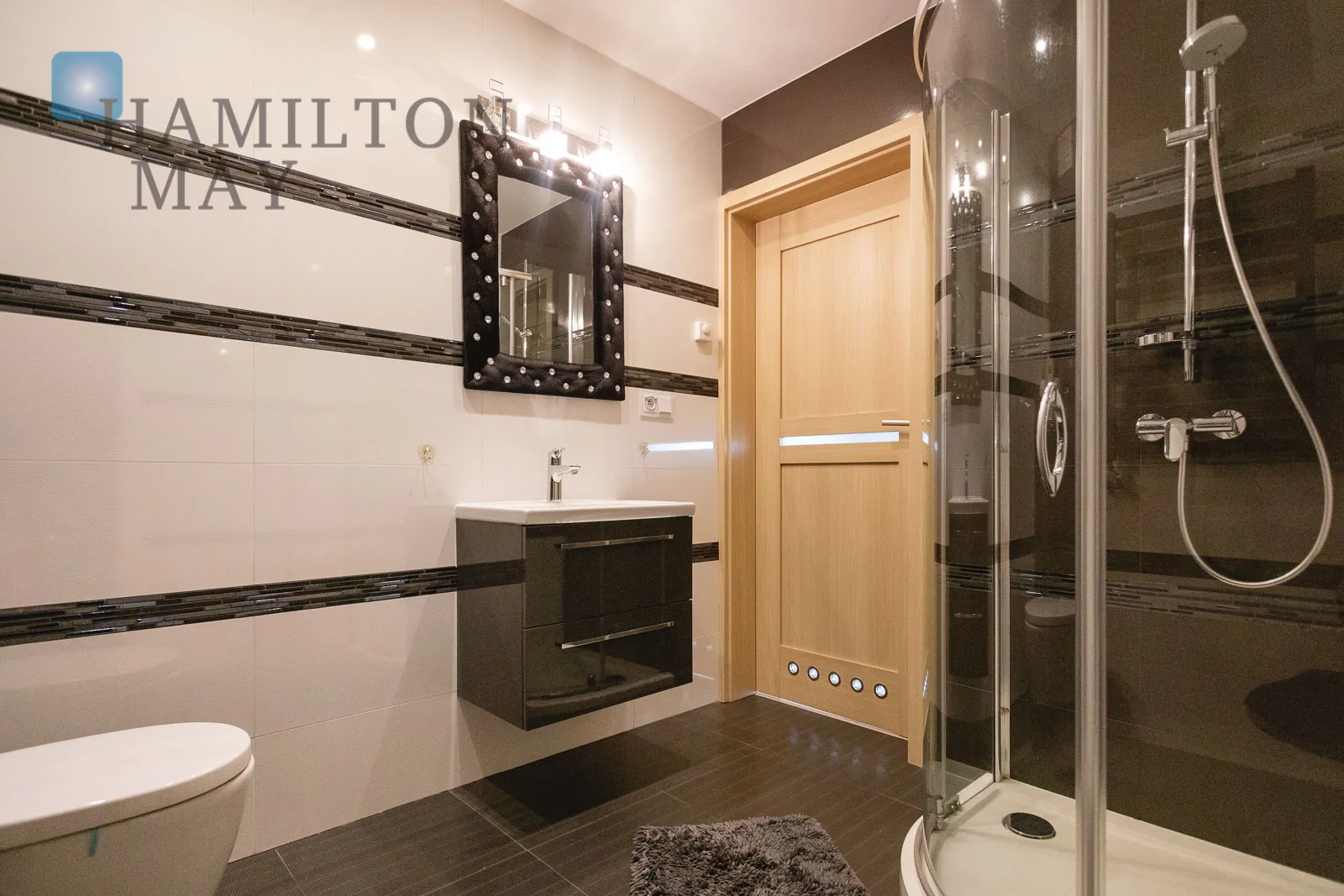 A detached house for rent in a beautiful, quiet area - slider