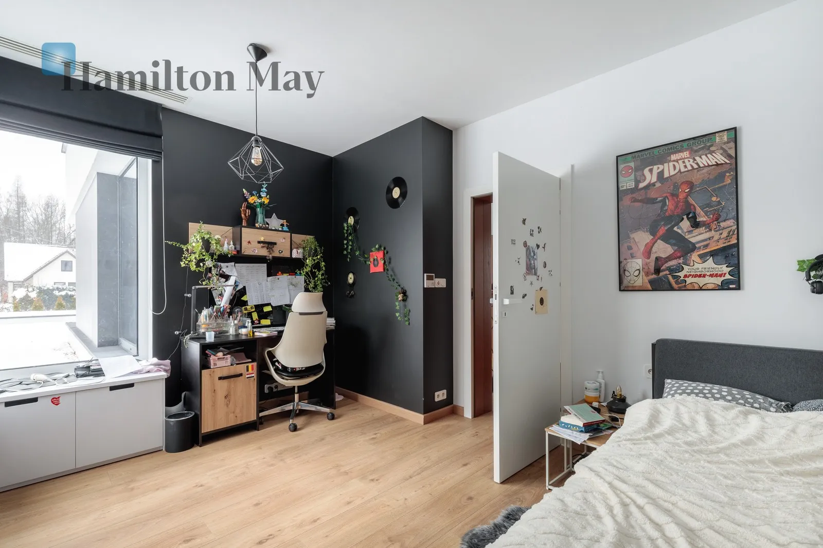 Street: Tuchowska Region: Swoszowice Distance to centre: 8.32 km Price: 5635000 PLN - slider