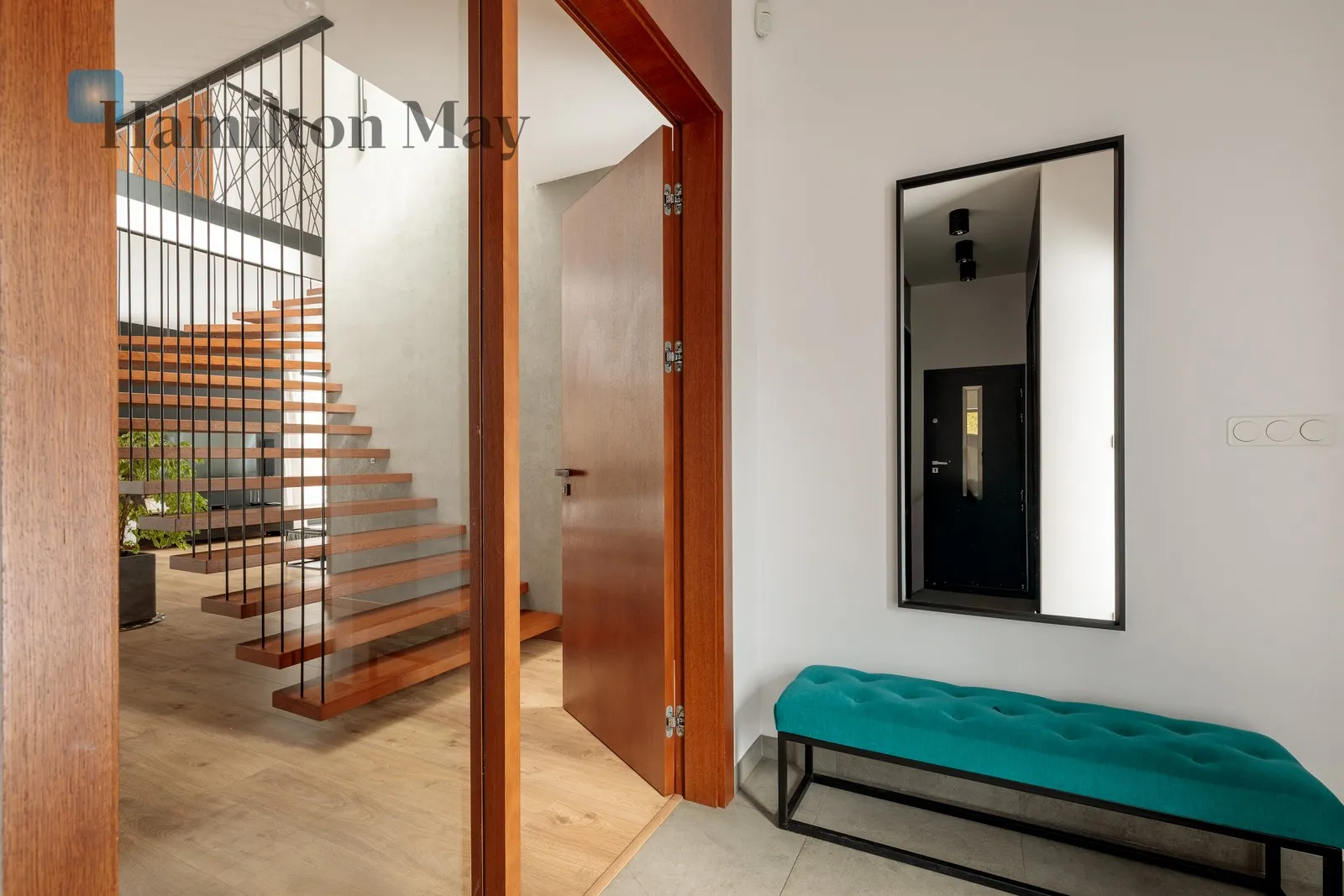 Bathrooms: 3 Plot size: 7700m2 Price/m2: 15230 PLN - slider