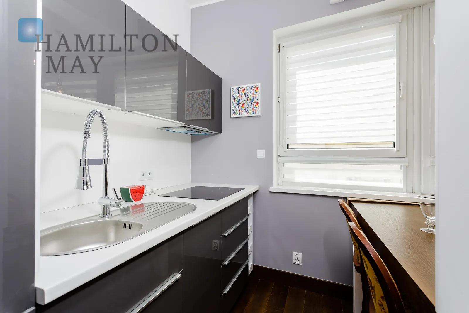 A modern, comfortable apartment in a quiet part of Mokotów - slider