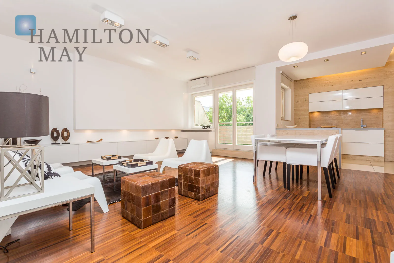 Powiśle | Черняковська | біля парку Сапера - slider