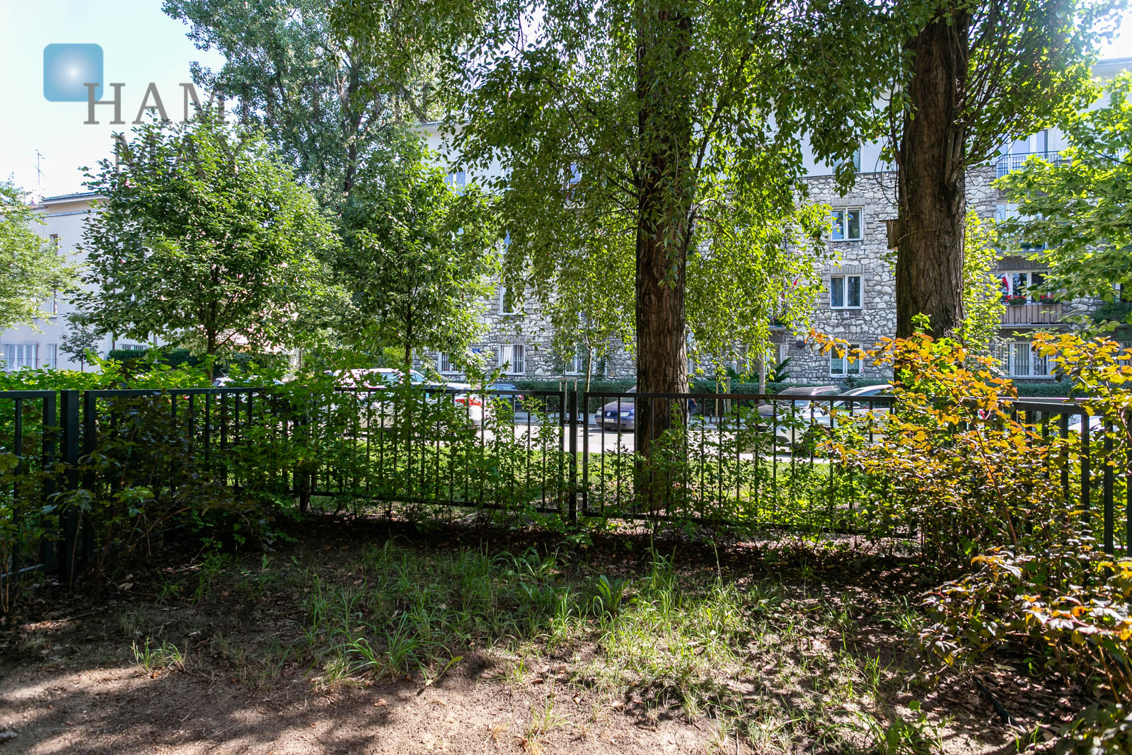 A studio apartment with a dedicated garden in a prestigious investment on Londyńska street - slider
