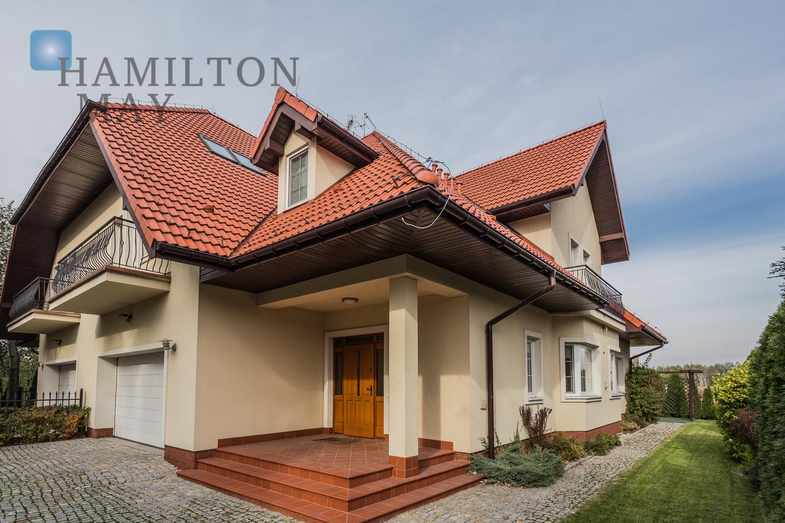 Spacious semidetached house available for rent in Wilanów Warsaw for rent