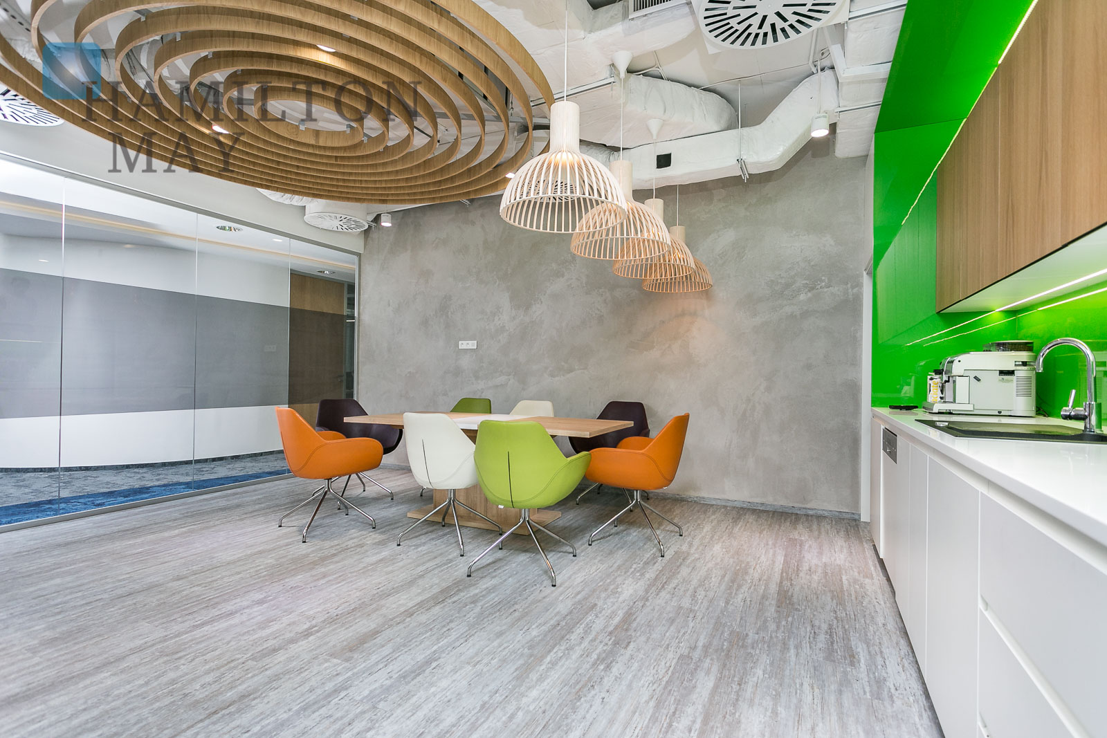 An office space in prestigious The Tides development - slider