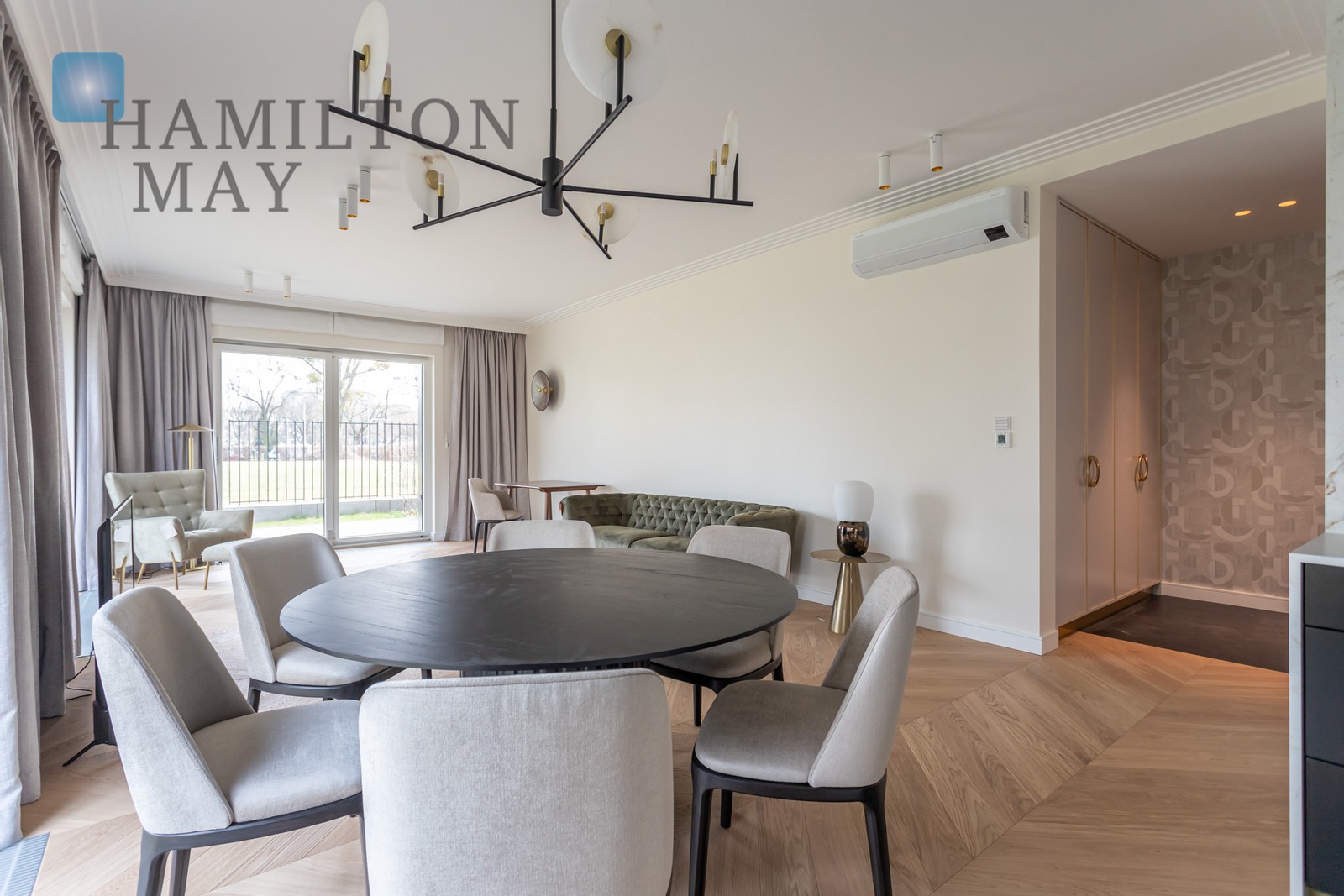 Brand new, elegantly finished apartment with a large garden, in the Villa Fiano development Warsaw for rent