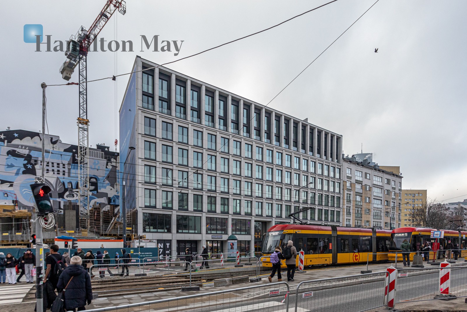 Street: aleja Solidarności Region: Wola Subregion: Mirów Distance to centre: 1.99 km Level: 1 Price: 3900 PLN - slider