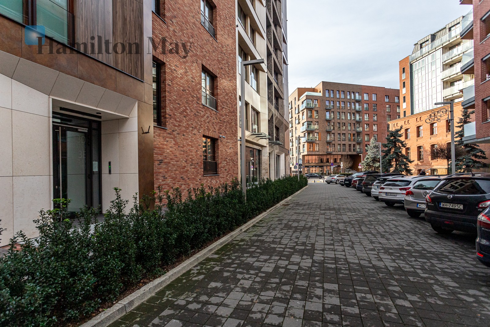 A modern and elegant Port Praski settlement located on the right Vistula river bank - slider