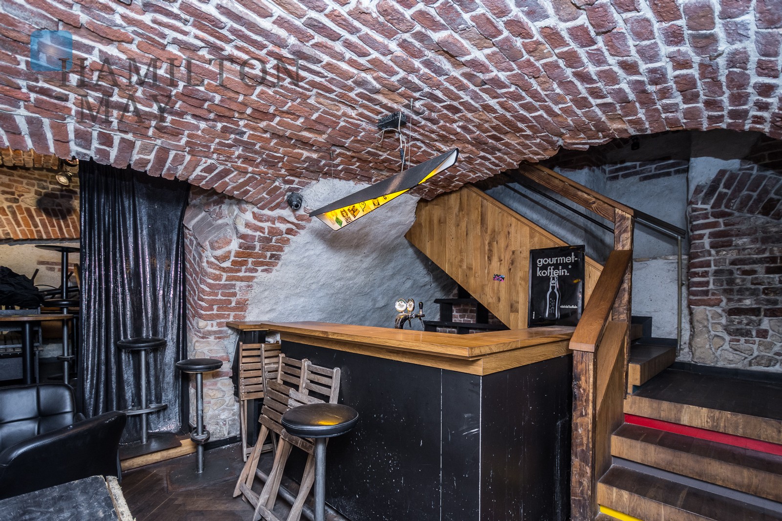 A unique commercial space with a display and a usable basement in Krakow's Kazmierz Krakow for sale