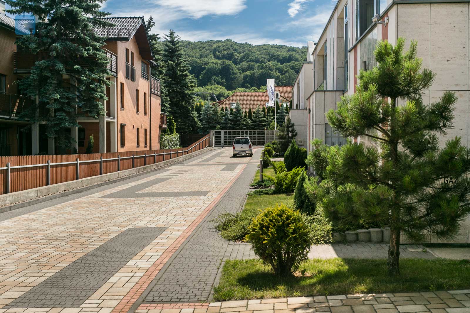 Unique, high quality Sowiniec Apartments in Wola Justowska