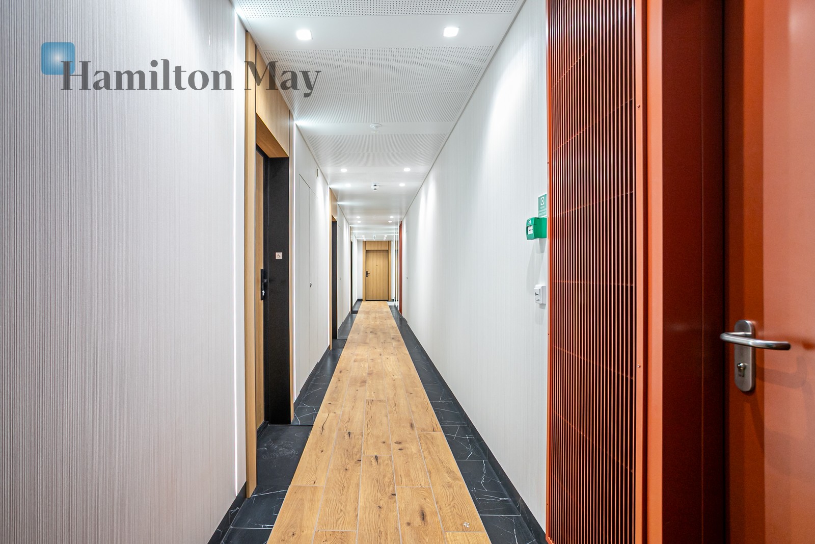 Towarowa Square – the Heart of a New, Sustainable Warsaw - slider