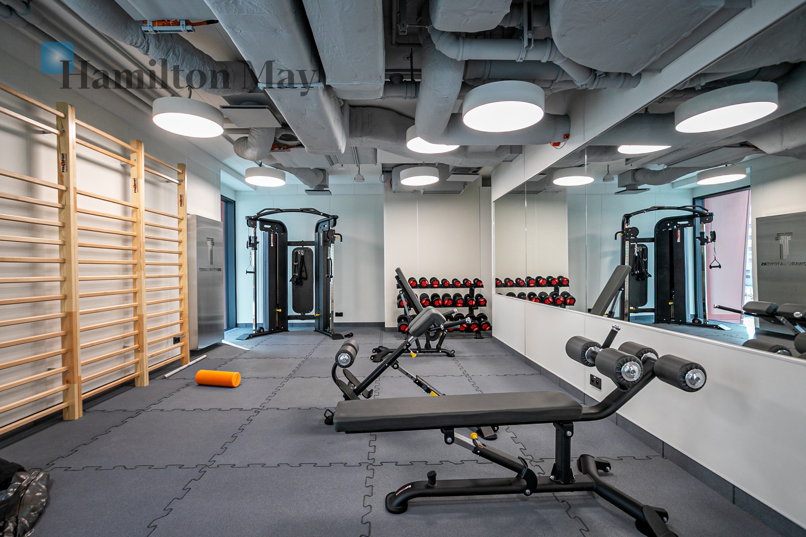 Towarowa Square – the Heart of a New, Sustainable Warsaw - slider