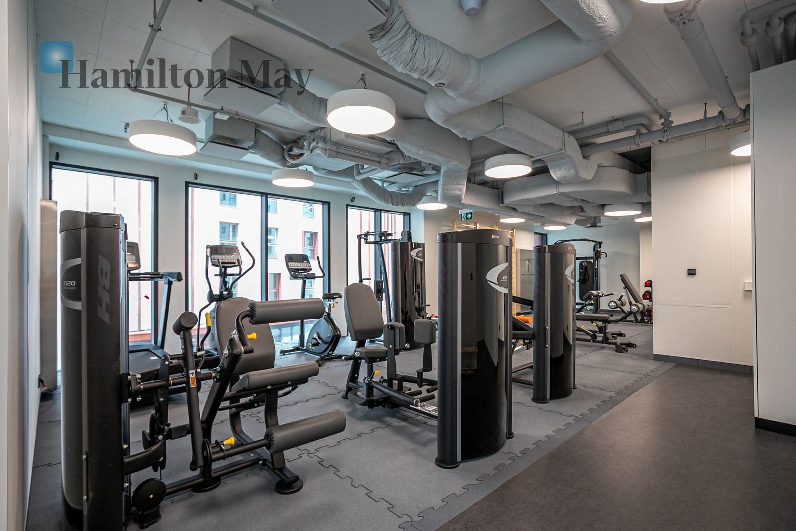 Towarowa Square – the Heart of a New, Sustainable Warsaw - slider