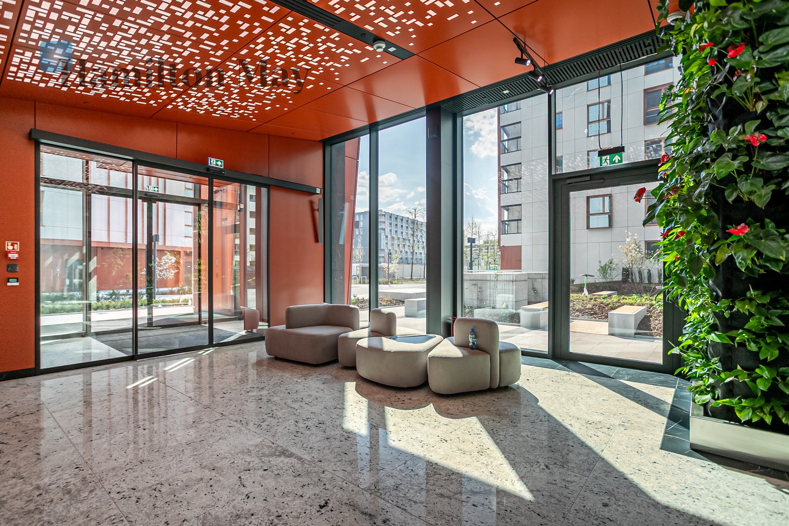 Towarowa Square – the Heart of a New, Sustainable Warsaw - slider